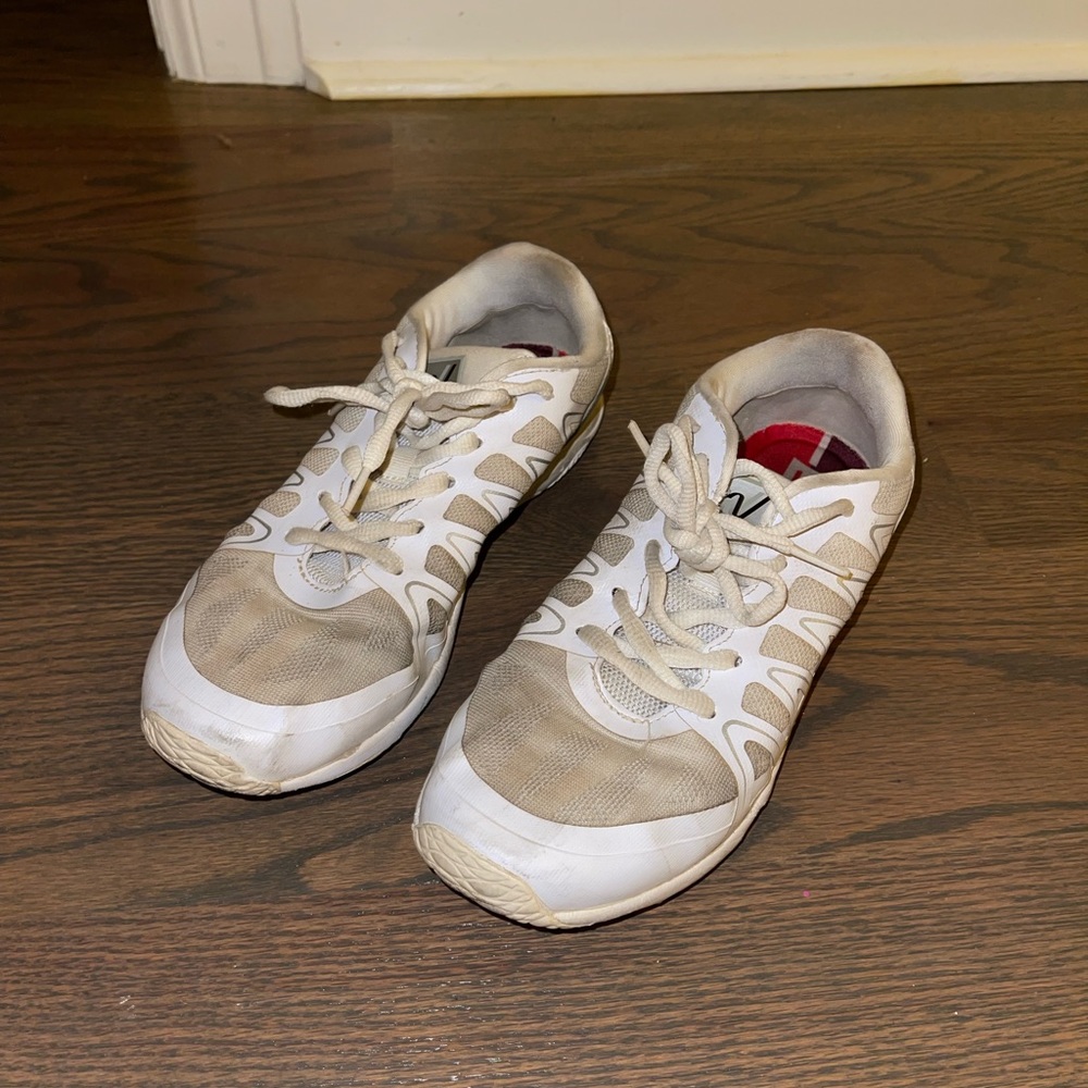 Varsity Size 8.5 Cheer Shoes